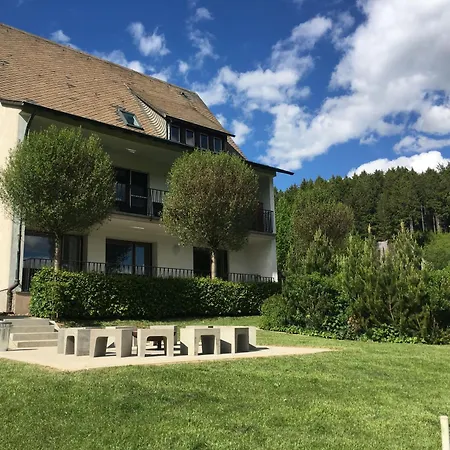 Mettenberg Nyaraló *